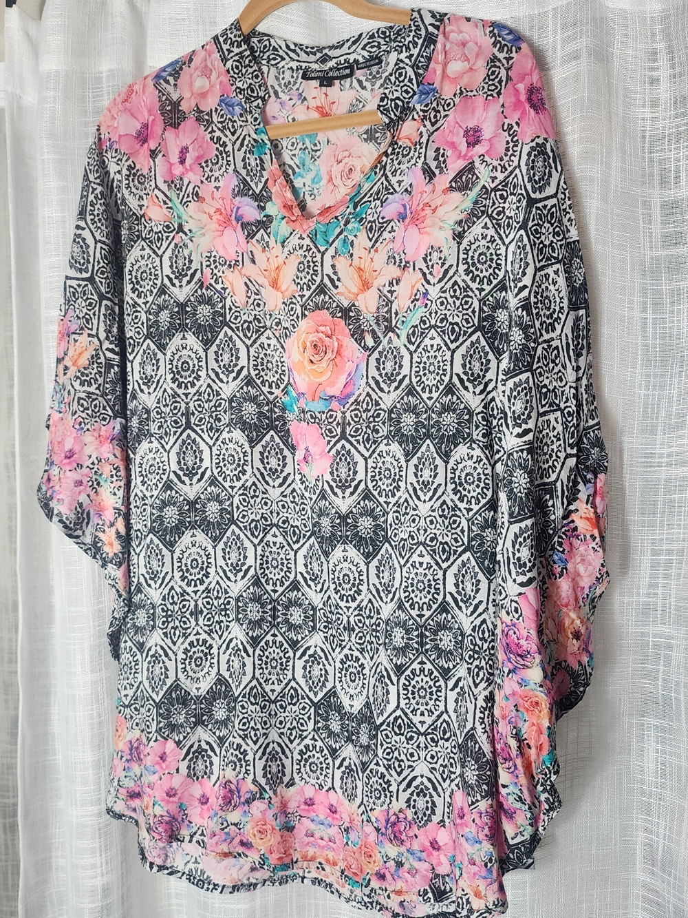 Tolani Black and Pink Floral V-Neck Tunic